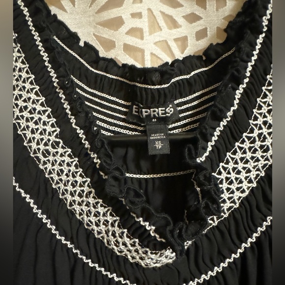 Express Off-Shoulder Top - Picture 2 of 2